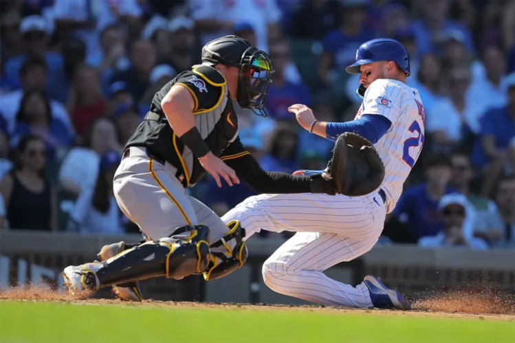 Cubs pound Pirates to end skid